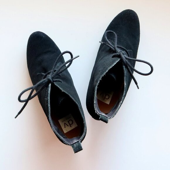 Dolce Vita Black Suede Leather Wedge Heel Lace Up Ankle Boots / Booties Size 9.5 - Picture 13 of 16